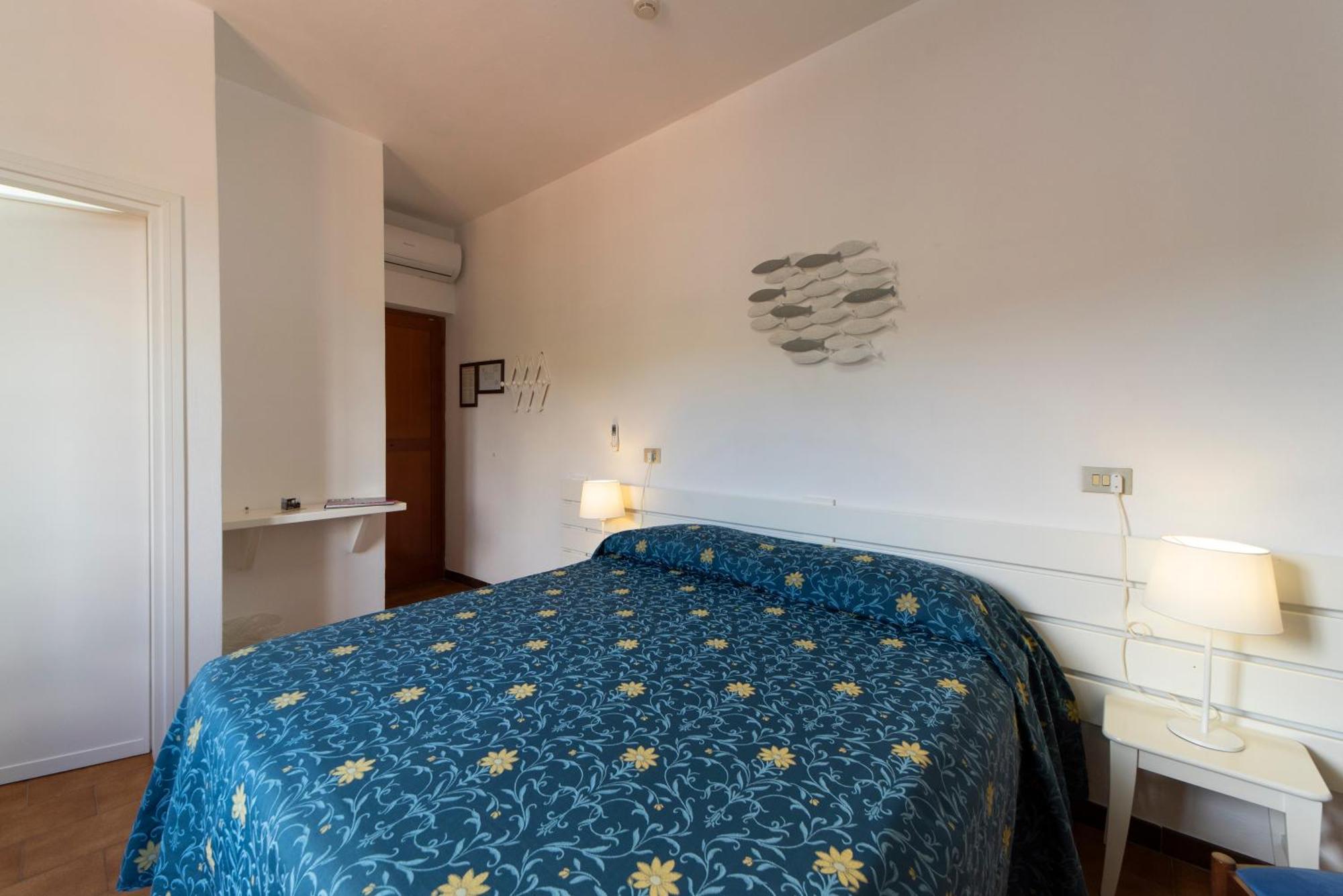 Albergo Le Briciole Bagno-Sprizze Camera foto