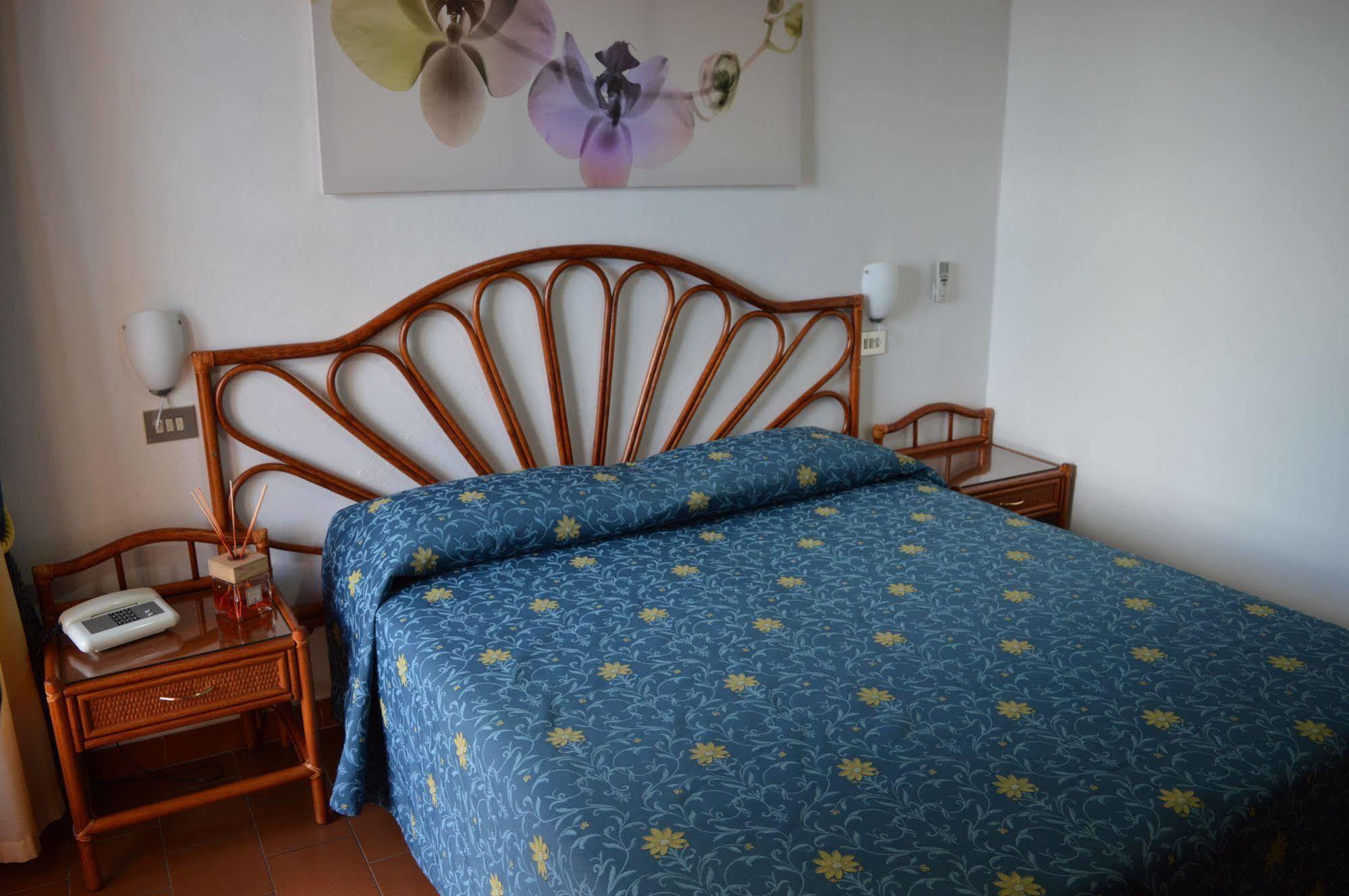 Albergo Le Briciole Bagno-Sprizze Esterno foto