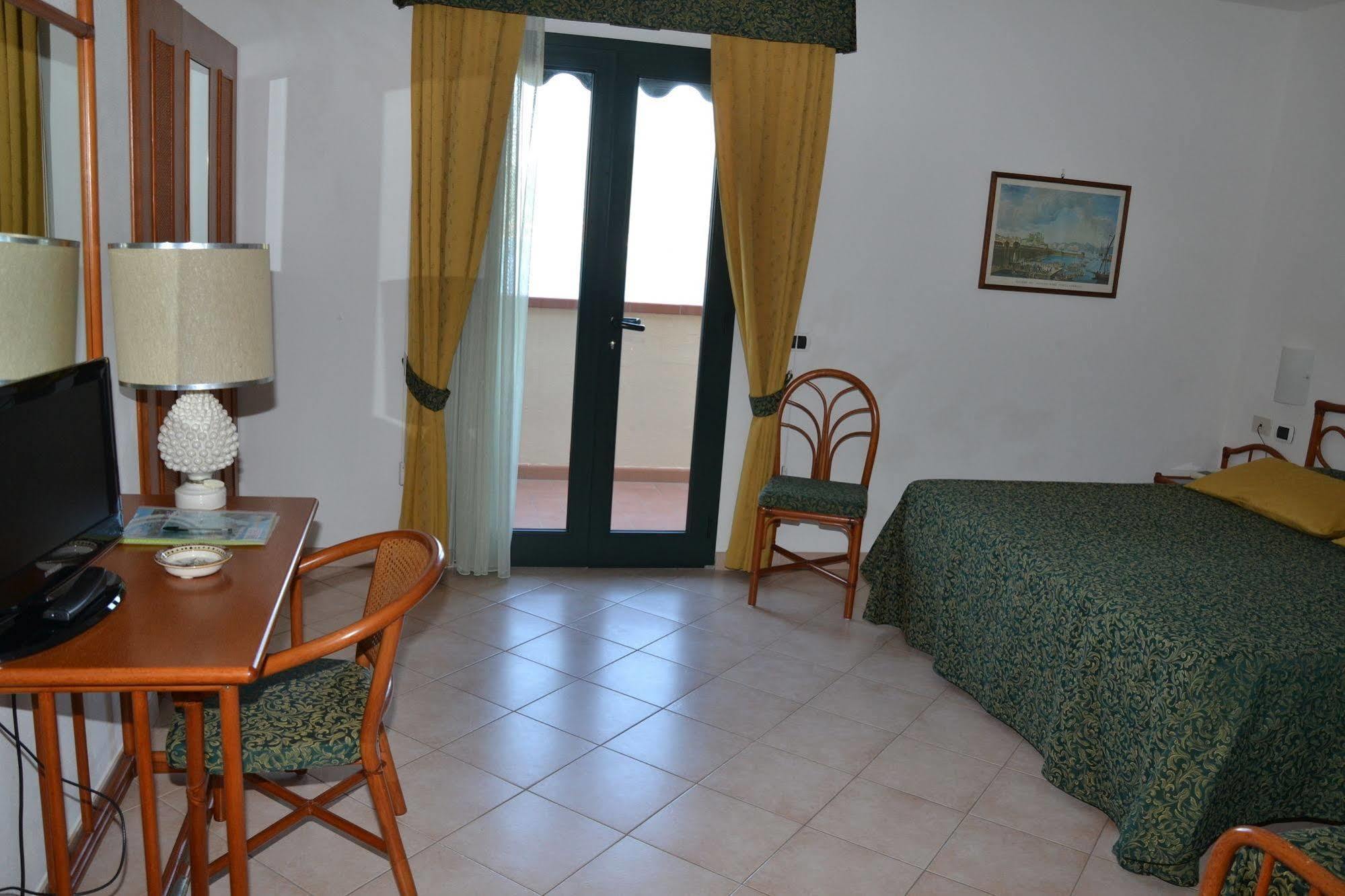 Albergo Le Briciole Bagno-Sprizze Esterno foto